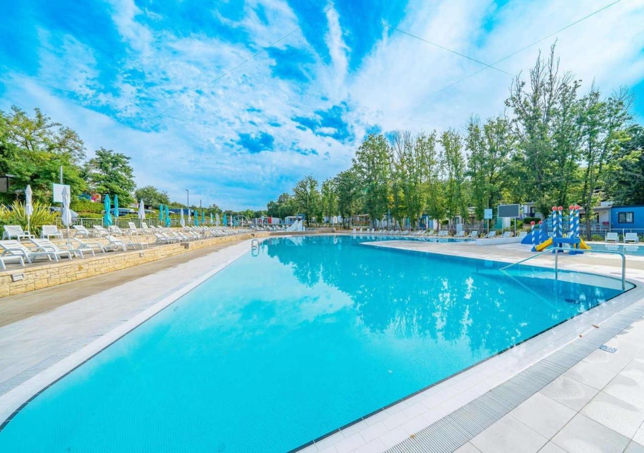 Camping Bijela Uvala - Eurocamp I Homair Poreč Buitenkant foto